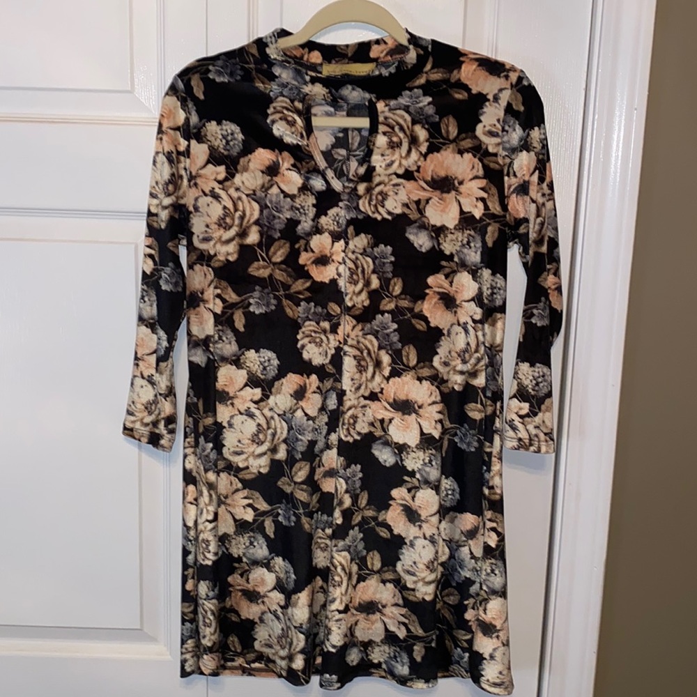 Francesca’s How Very Loved Floral Dress